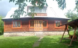 Приватна садиба Затишний дім
