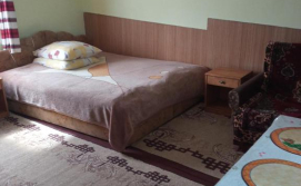 Будиночок Гірський краєвид