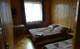 Апартаменти Біля лісу