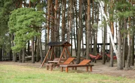 Приватна садиба ПІД ЛІСКОМ