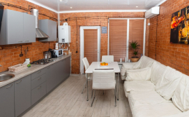 Коттедж Современный коттедж с баней на дровах