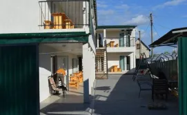 Приватна садиба Білий парус