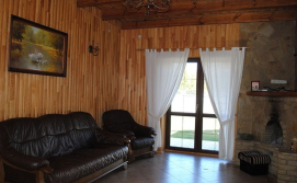 Приватна садиба Журавлі