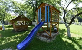 Гостинний двір У Садочку