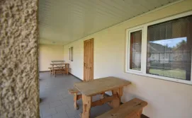 Приватна садиба У тьоті Валі