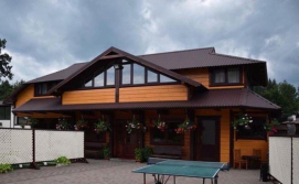 Апартаменти Central Courtyard