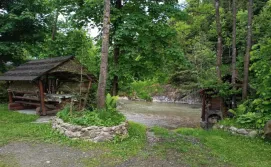 Вілла Біля річки