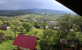 Приватна садиба Верх Довбуша