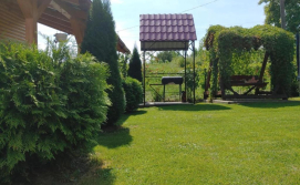 Котедж Довбуша 35а