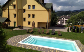 Приватна садиба Гірська палітра