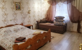 Гостинний двір у Ангеліни