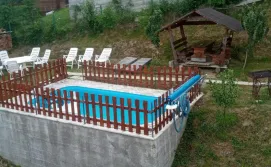 Апартаменти Біля лісу