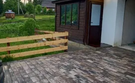 Котедж Хатинка