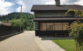 Гостьовий будинок Артемів двір