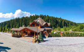 Комплекс для відпочинку Любокрай