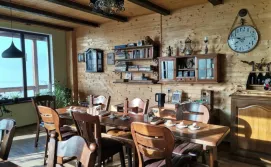 Готель Агора Шале