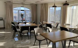 Готель Два Леви