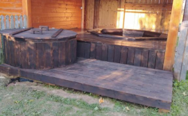 Приватна садиба Під Явором