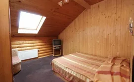 Приватна садиба Шум лісу