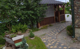 Приватна садиба "Янчар" з басейном