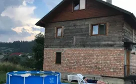 Приватна садиба Золота рибка