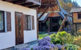 Котедж на Грушевського