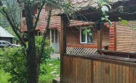 Гостьовий будинок Попівун