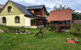 Приватна садиба Затишок біля річки