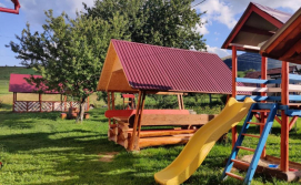 Гостьовий будинок У Яслигана