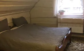 Приватна садиба Біля комори