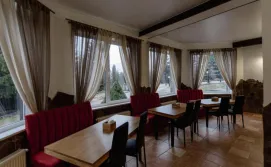 Котедж "Яблуниця"