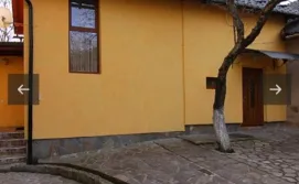 Приватна садиба Два Опришки