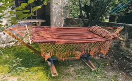 Приватна садиба Кам'яний двір