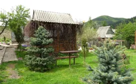 Приватна садиба "Білий камінь"