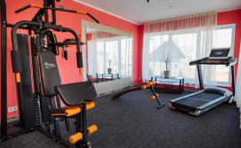 Готель Поезія Мандрів