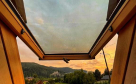 Котедж Barn S&S House