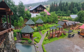 Готель Лавина