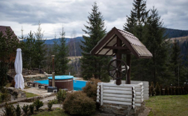 Котедж L-Khutir Cottage7