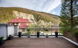 Апартаменти Reef Terrace