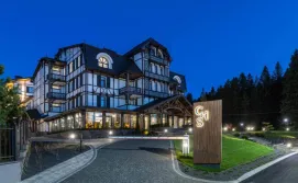 Готель Crona SPA Karpaty