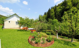 Котедж "Райський куточок"