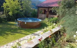 Гостинний двір Лелич