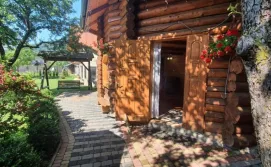 Приватна садиба Прутець