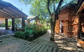 Приватна садиба Прутець