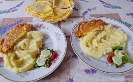 Приватна садиба Гостьовий двір