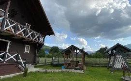 Котедж Кришталеві вершини