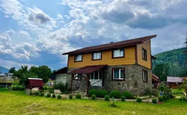 Приватна садиба Зарінок