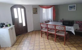 Гостьовий будинок у Юлії