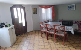 Гостьовий будинок у Юлії