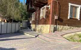 Котедж "Гірська роса"